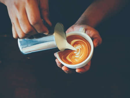 從產地到杯測（Cupping）：標準流程如何影響咖啡品質評分